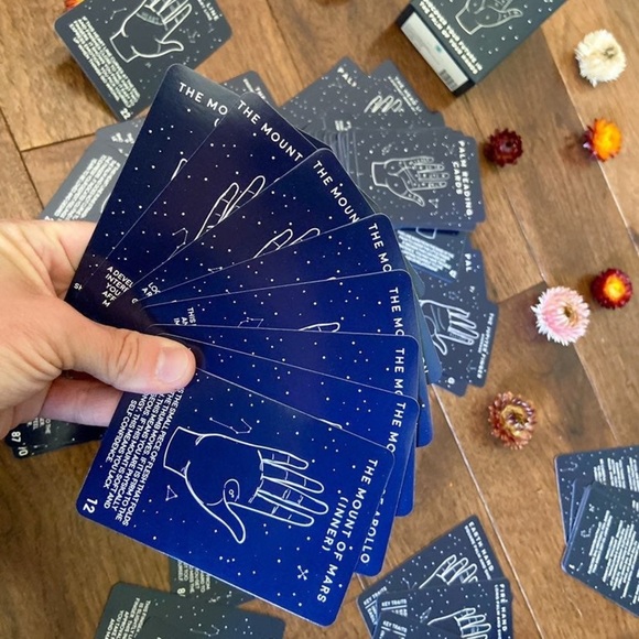 NEW Palm Reading Cards Palmistry Witchcraft Divination Witchy Occult Divination - Picture 4 of 8